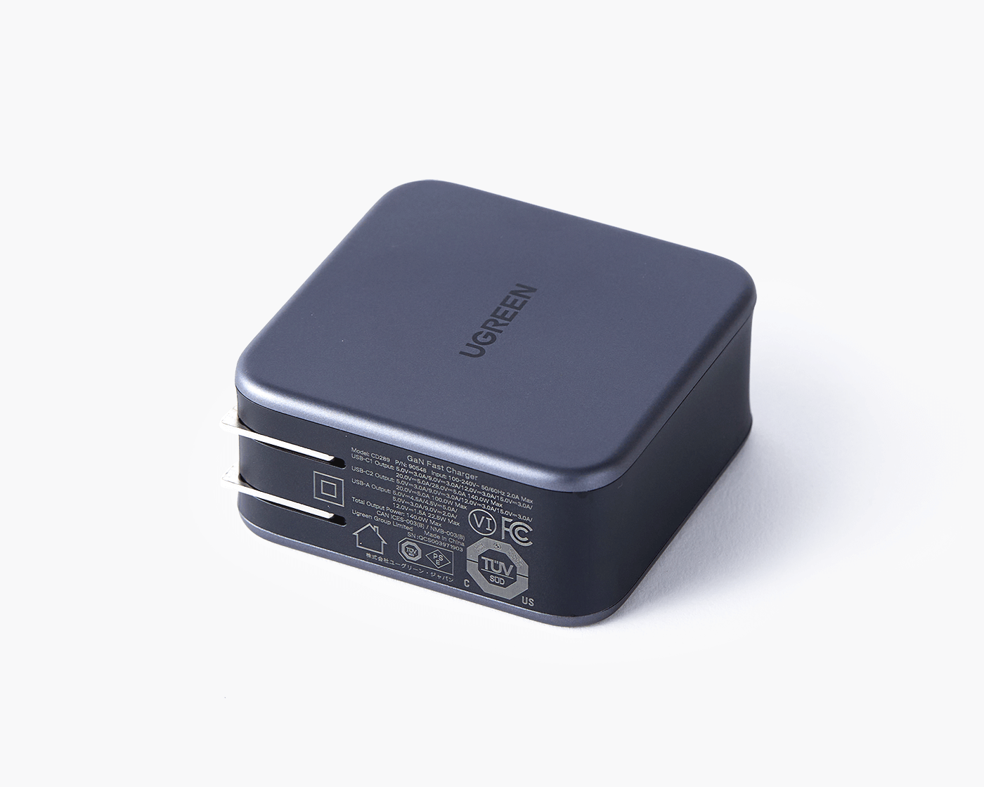 UGREEN Nexode 充電器 140W 3ポート
